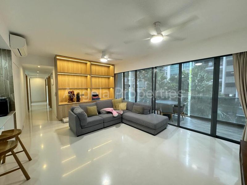 4 Bed Condo for Rent in  The Gale - Image 8